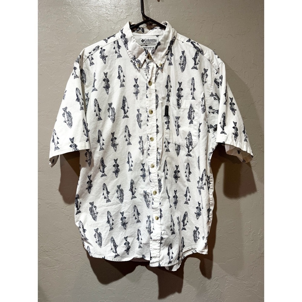 Columbia Cotton Button Down Vintage. Salmon Trout Fish Print LG‎